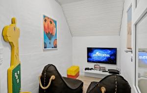 Lovely Home In Ulfborg With Sauna