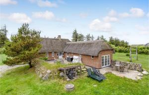 Beautiful Home In Ulfborg With Kitchen