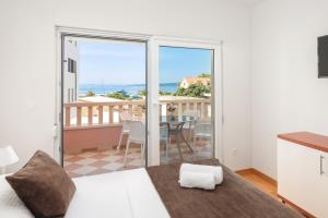 Apartments Teo - Center with Free Parking 