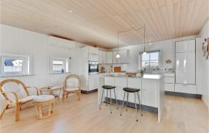 Holiday Home Hvide Sande 24