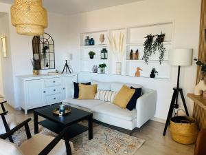 Cozy apartment - Balcony & Sea View