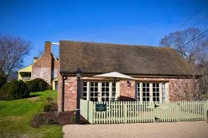 James Armistead Lafayette Cottage - Gloucester