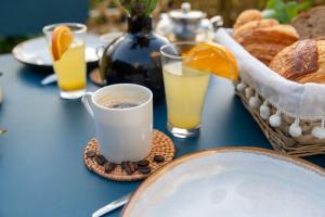 B&B / Chambres d'hotes L-Escale Fleurie a Saint Brieuc : photos des chambres