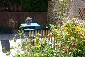 B&B / Chambres d'hotes L-Escale Fleurie a Saint Brieuc : photos des chambres