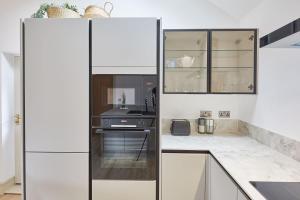 Host & Stay - Sunshine Cottage