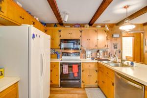 Sullivan Lake Retreat with Private Dock and Fire Pit!