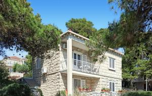 Apartment Lumbarda Iv