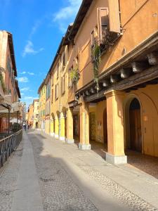 Pratello Republic - Bologna City Center Apartment