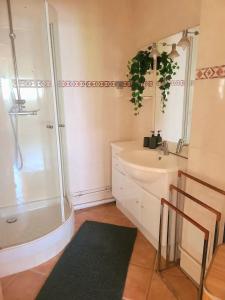 Appartements Superbe cocon tout confort avec metro 14 pour Paris : photos des chambres