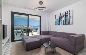 Beautiful Apartment In Malinska 