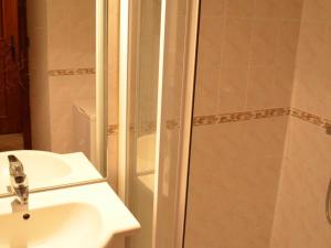 Appartement 2 Pièces pour 4 Pers. avec Balcon et Parking à Châtel - FR-1-676-101