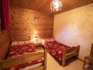 Chalet 3 Pièces, 2 Chambres, Terrasse Privée, Parking - FR-1-676-147