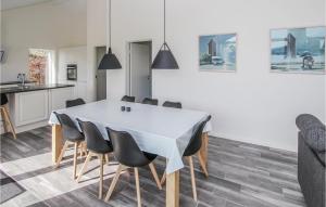 3 Bedroom Gorgeous Home In Samsø