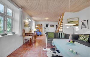 Two-Bedroom Holiday Home Thyholm With Sea View 04