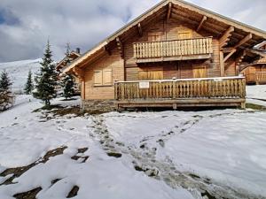 Chalets Chalet cosy 2 etoiles, 9 pers, 4 ch, 2 sdb, terrasse sud, proche telesiege, commerces, piscine ete - FR-1-417-5 : photos des chambres