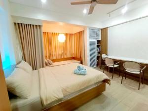 Palm Tree infront NAIA 3