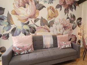 The Snug on the Cobbles