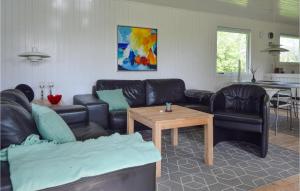 2 Bedroom Beautiful Home In Hemmet