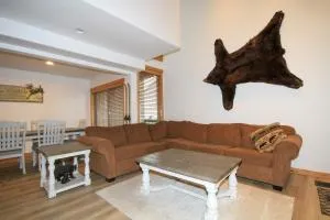 Tamarack 39 - Benton Hot Springs