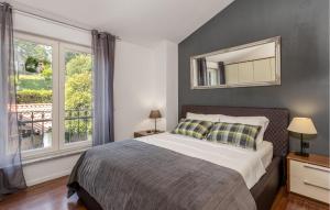 4 Bedroom Beautiful Home In Opatija