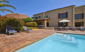 Atemberaubende Villa mit Pool und Panoramablick in unmittelbarer Nähe von Alcudia und dem Meer
