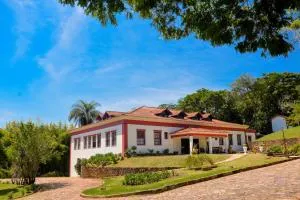 Pousada Candonga da Serra - César de Pina