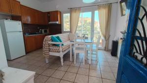 Aggelos & Melina Studios - Enjoy sunset from Aggelos!