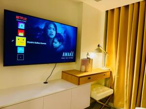 Masies Beach View Suite at Azure Urban Resort Residences