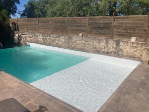 Villas Mas climatise avec Piscine a 10 minutes de Montpellier et des plages : photos des chambres