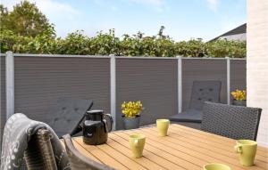 5 Bedroom Nice Home In Hadsund