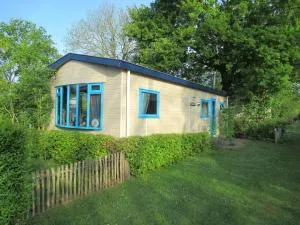 Gemütliches Mobilheim mit 3 Schlafzimmern - 东福尔讷