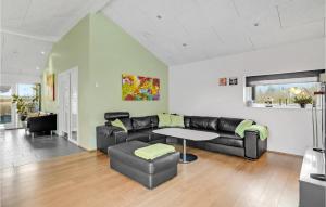 Pet Friendly Home In Hadsund With Wifi