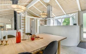 Lovely Home In Ebeltoft With Sauna