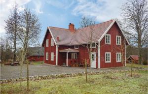 Beautiful Home In Rydaholm With Kitchen