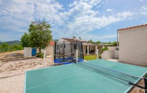 Awesome Home In Pozla Gora