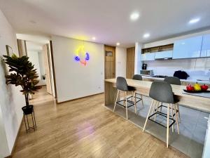 202 Arte & Comodidad, apartamento familiar en Usaquen