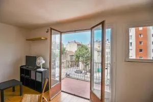 Bail mobilité - Studio avec balcon proche Timone - مارسيليا
