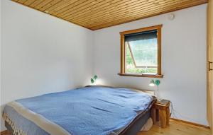 Three-Bedroom Holiday Home In Dronningmolle