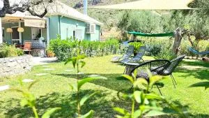 The Secret Garden at Villa Georgia Kalamata - Dhirrákhion