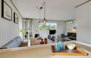 Nice Home In Kerteminde With Wifi