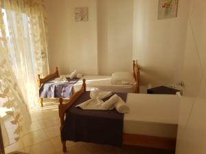 Front line 2 bedroom apartment