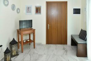 Vasilikis Sea House - Beachfront Bliss in Corfu