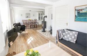 Cozy Home In Samsø With Wifi