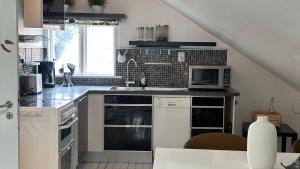 Penthouse for Workers & Familys Near SKF