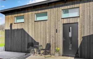 1 Bedroom Stunning Home In Grimsholmen