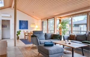 3 Bedroom Stunning Home In Græsted