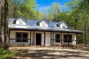 The NEW Luna Lodge in Broken Bow - Idabel