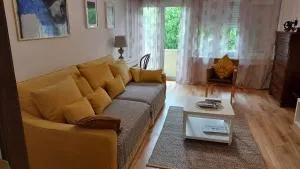 Little cherry - Split