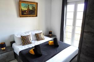 Historic Vittoriosa Maisonette with Sea View