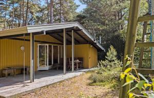 5 Bedroom Gorgeous Home In Nexø